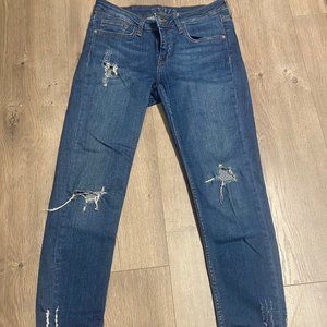 ZARA MID RISE DISTRESSED SKINNY JEANS, Sz 8
